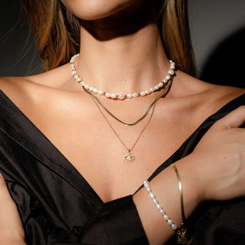 Silk & Steel Celine Pearl Necklace image number 1